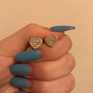Tiffany and Co heart earrings ♥️